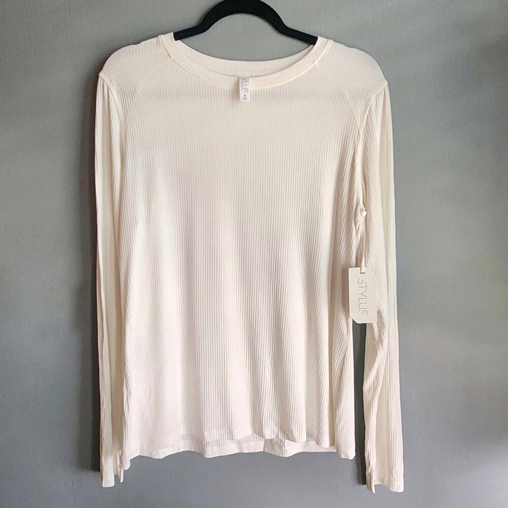 NWT XL White Ribbed Long Sleeve Crew